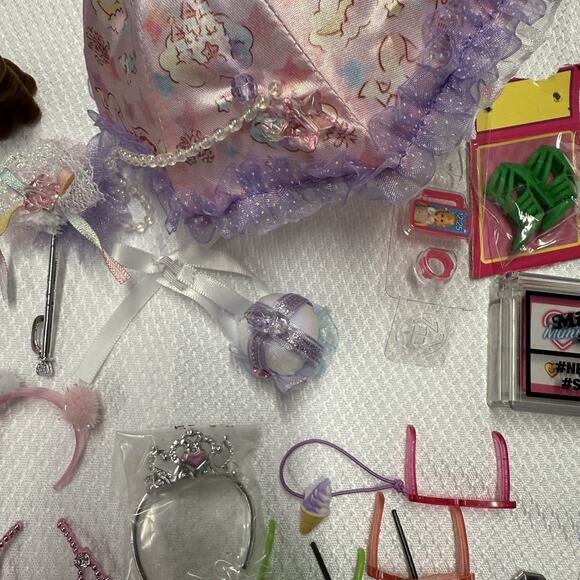 Licca Mimi Takara Doll 75+ Accessories Lot Shoes Purses Headbands Regular & Mini - Picture 16 of 16